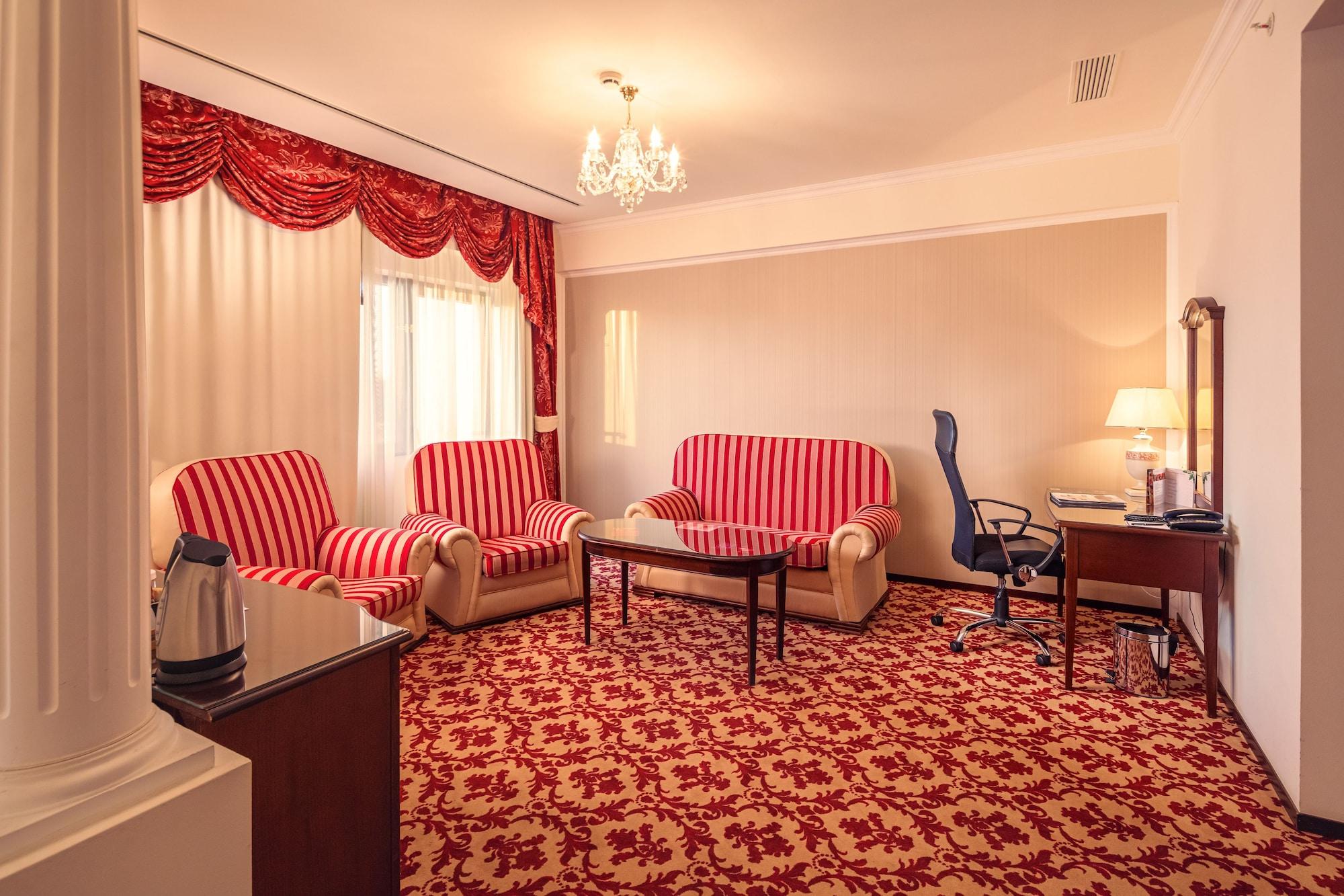 Отель Hilton Сибиу Экстерьер фото